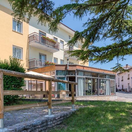 Hotel Martinelli Ronzo-Chienis Exterior photo